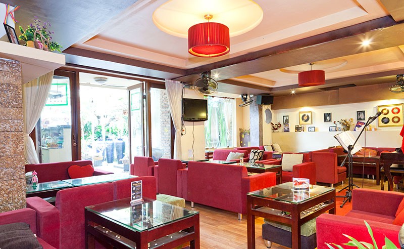 Sofa cafe 09
