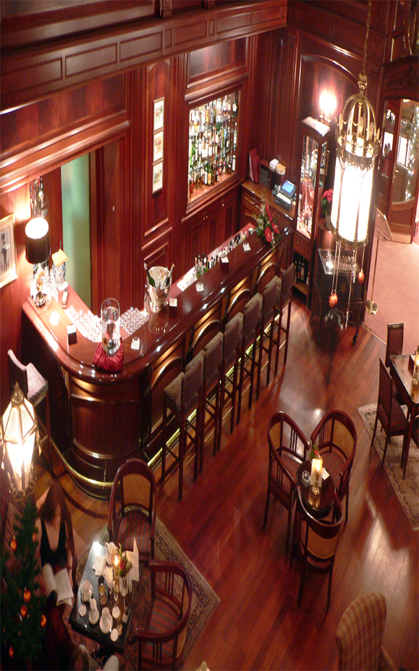 Quầy bar 92